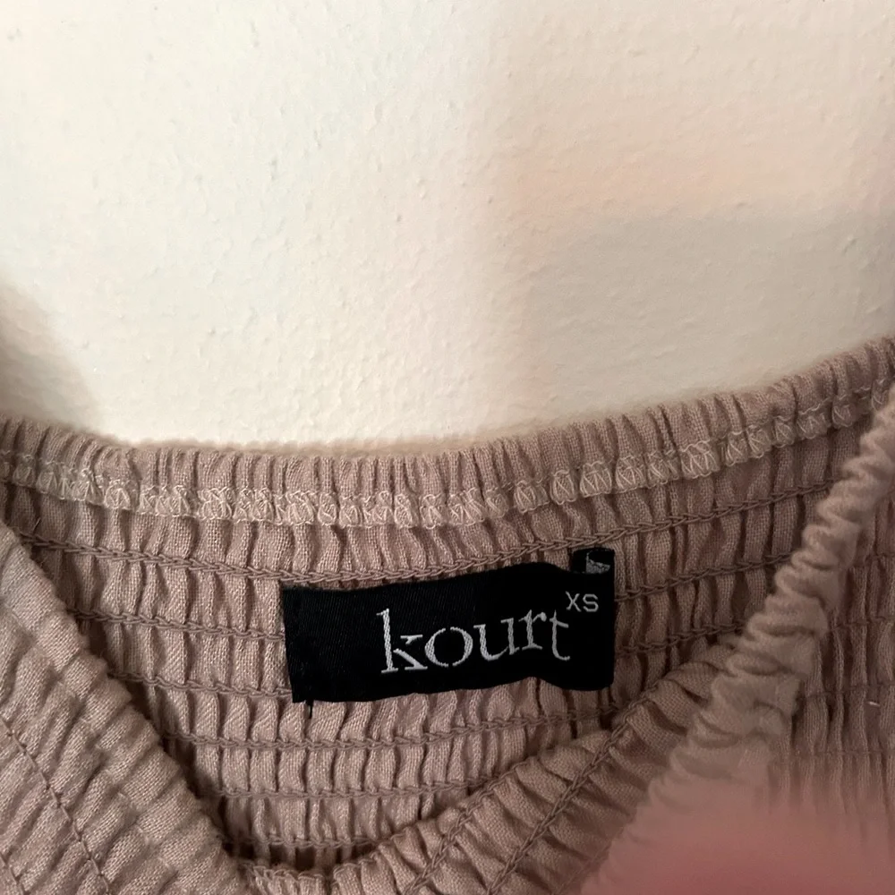 Kourt Portia Beige Mini Dress - Picture 2 of 4